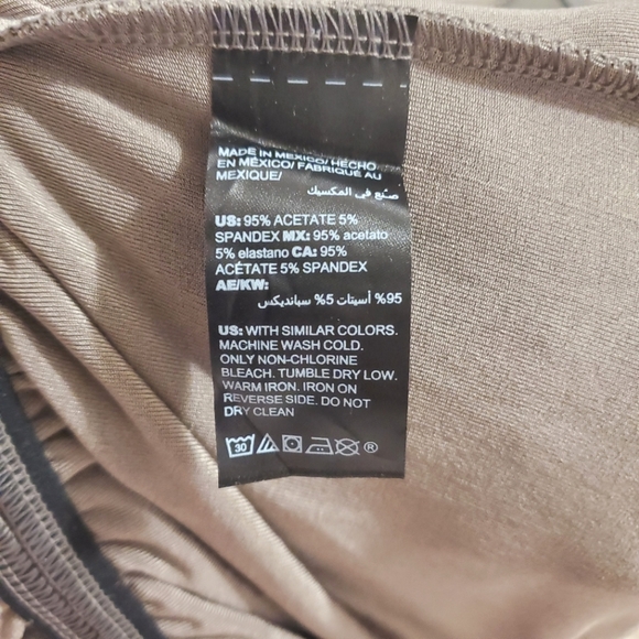 Chico's Travelers Classic - Tie Waist Jumpsuit - Size S - Picture 8 of 8